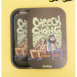 Магнитная крышка G-Rollz Cheech&Chong In da Chair 27.5 x 17.5 см - фото 3